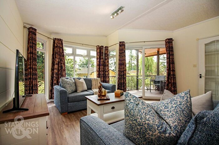 2 Bedroom Lodge For Sale In Staithe Road, Burgh St. Peter, Beccles, NR34