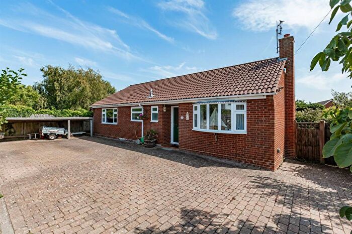 2 Bedroom Detached Bungalow For Sale In Pebble Lane, Seasalter, Whitstable, CT5