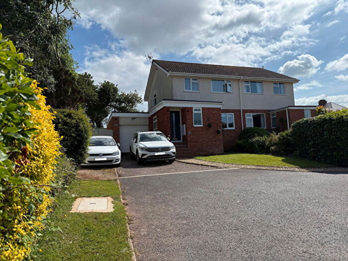 3 Bedroom Semi-Detached House For Sale In Sylvan Close, Exmouth, EX8