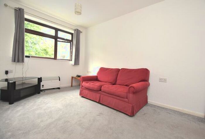 1 Bedroom Apartment To Rent In Tollgate Court, S3