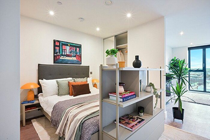 Studio To Rent In Uncle Leeds, Whitehall, LS12