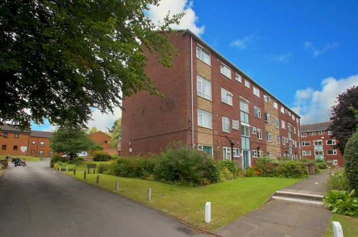 2 Bedroom Flat To Rent In Elmwood Court, St. Nicholas Street, CV1