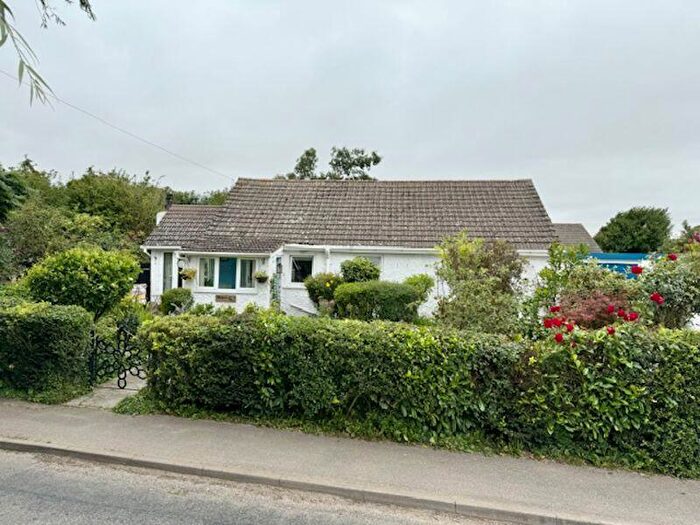 2 Bedroom Detached Bungalow For Sale In Authorpe Road, South Reston, LN11