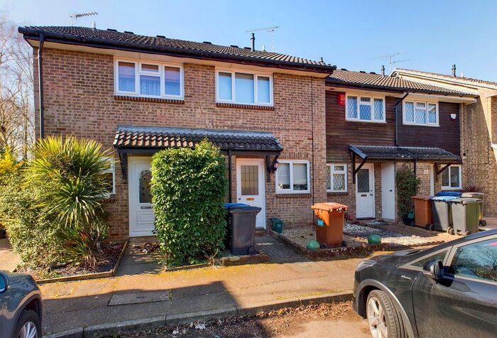 2 Bedroom Terraced House To Rent In Yew Grove, Welwyn Garden City, AL7