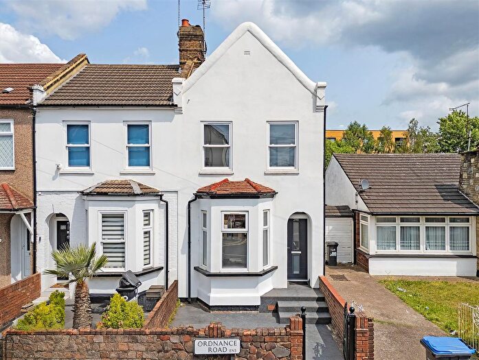 2 Bedroom End Terrace House For Sale In Ordnance Road, Enfield, EN3