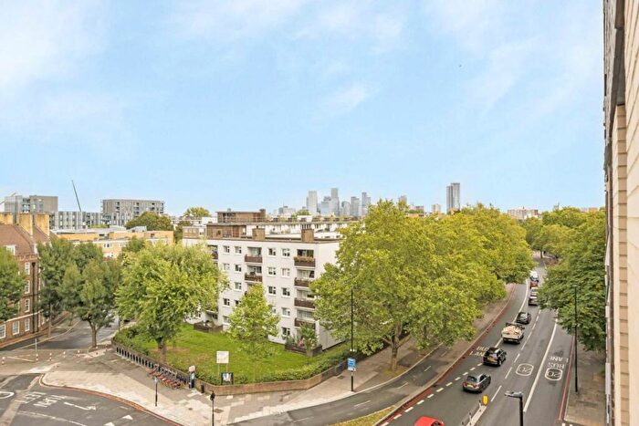 2 Bedroom Flat For Sale In Freda Street, Bermondsey, SE16