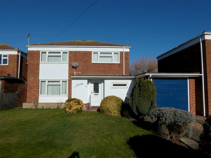 4 Bedroom House To Rent In Spire Avenue, Whitstable, CT5