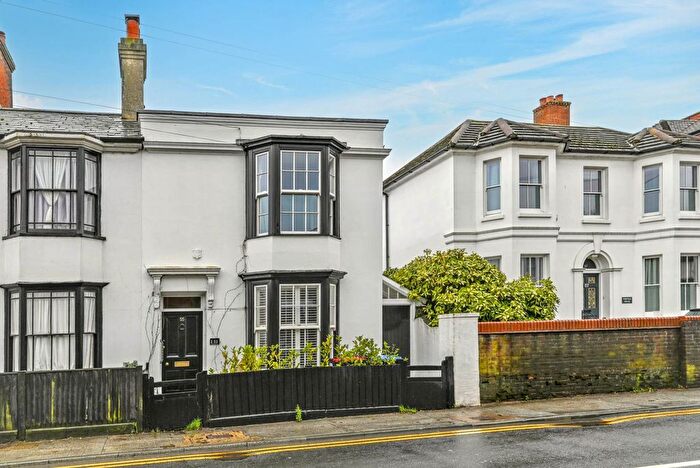 3 Bedroom End Terrace House For Sale In Whitstable Road, Canterbury, CT2