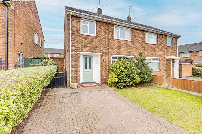 3 Bedroom Semi Detached House For Sale In Bagnall Avenue, Arnold, Nottinghamshire, NG5