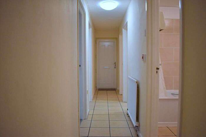 2 Bedroom Flat To Rent In Greenhill Close, Barrow In Furness, LA14
