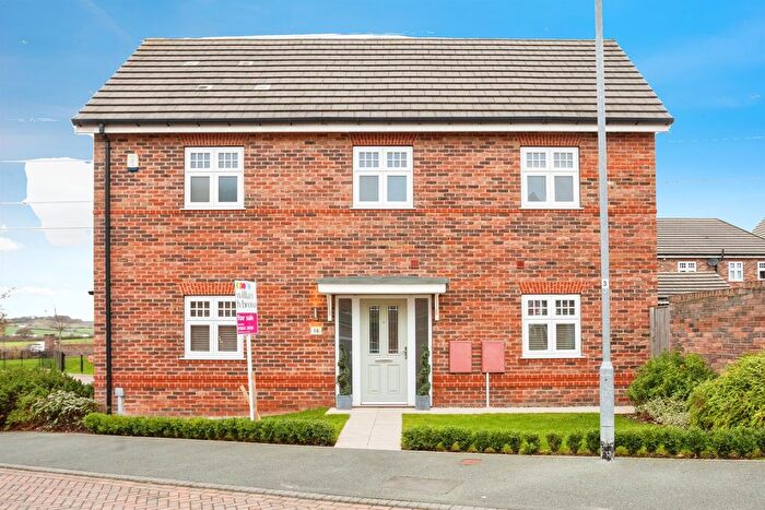 3 Bedroom Semi-Detached House For Sale In Wrenthorpe Close, Wrenthorpe, Wakefield, WF2