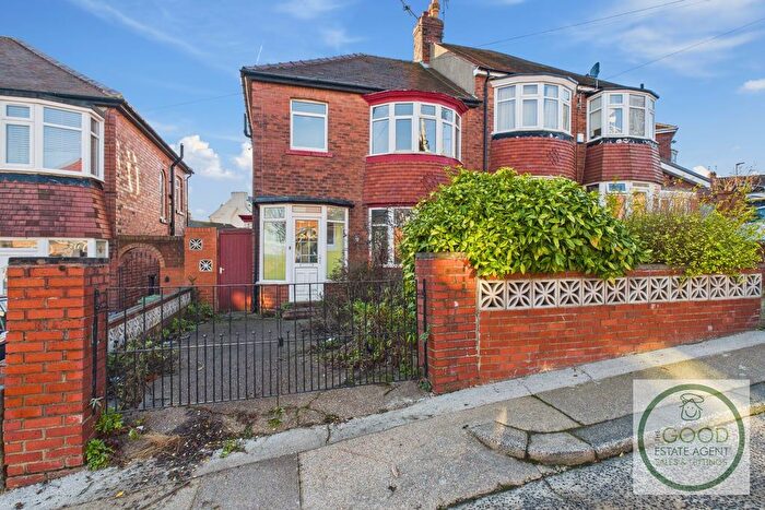 3 Bedroom Semi Detached House For Sale In Eston Grove, Sunderland, SR5