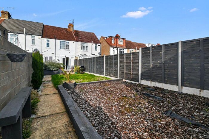 3 Bedroom Terraced House For Sale In Eastcourt Lane, Twydall, Gillingham, ME8