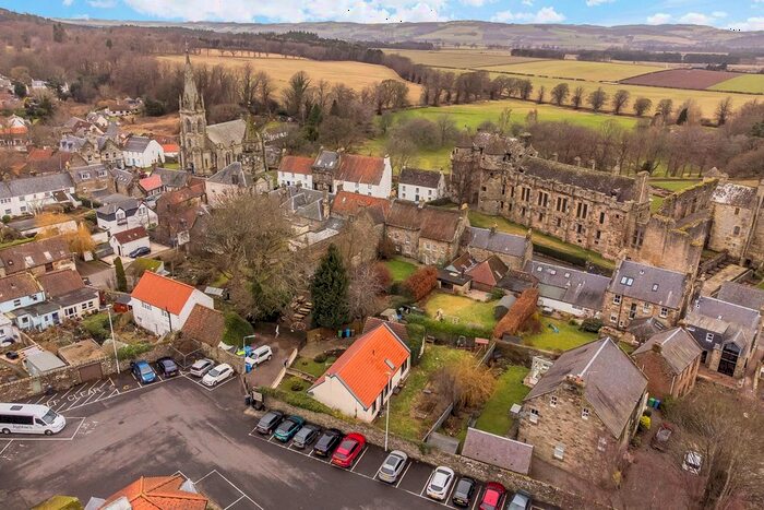 2 Bedroom Bungalow For Sale In Back Wynd, Falkland, Cupar, KY15