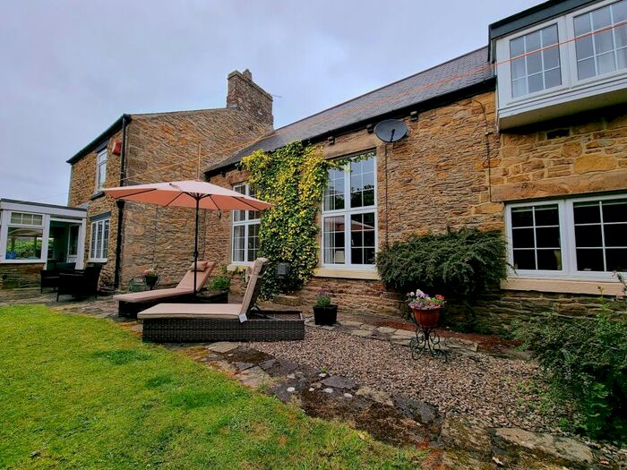 5 Bedroom Semi-Detached House For Sale In Iveston Lane, Iveston, DH8