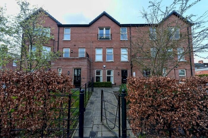 2 Bedroom Flat For Sale In Station Road, Belfast, BT4
