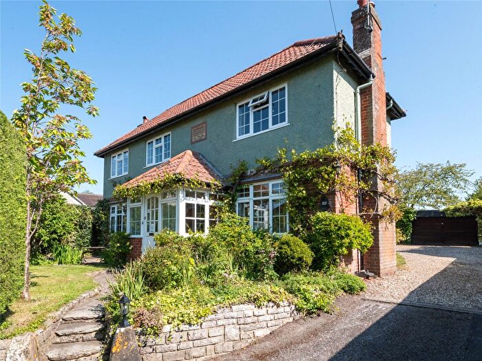 5 Bedroom Detached House For Sale In High Street, Sutton Veny, BA12