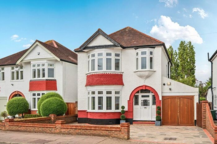 3 Bedroom Detached House For Sale In Coney Hill Road, West Wickham, Kent, BR4