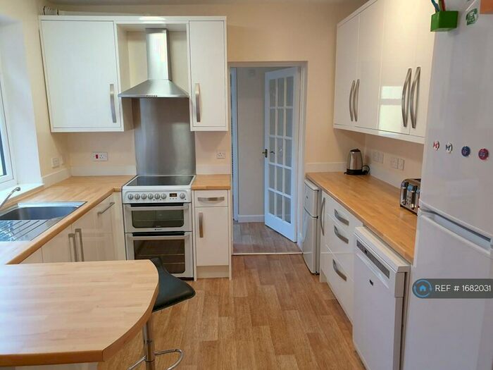 5 Bedroom Terraced House To Rent In Priory Rd, Exeter, EX4