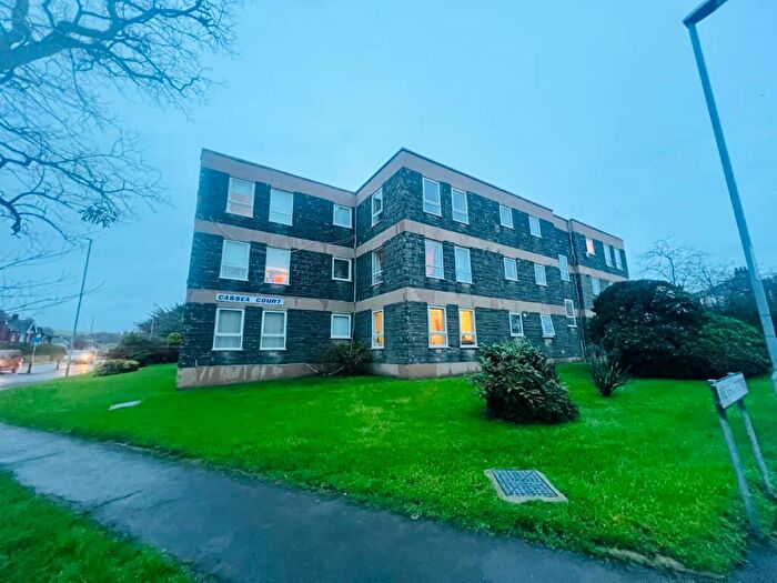 2 Bedroom Flat To Rent In Cassea Court, Weymouth, DT3