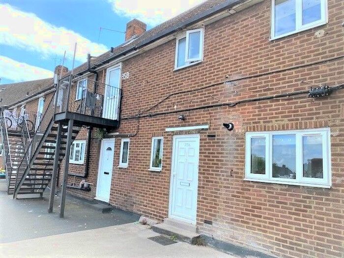 1 Bedroom Flat To Rent In Staines Road West, Sunbury-On-Thames, TW16