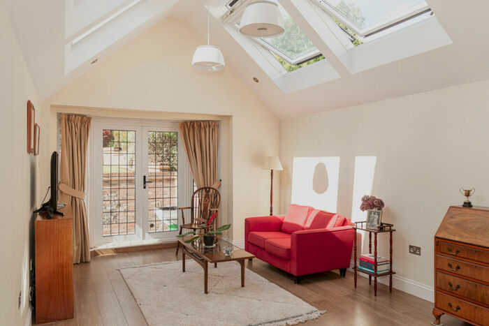 4 Bedroom Detached House For Sale In Manor Wood Road, Purley, Surrey, CR8