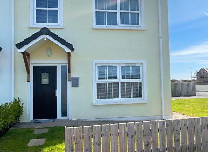 3 Bedroom Semi-Detached House For Sale In Larkmount, Kilkeel, BT34