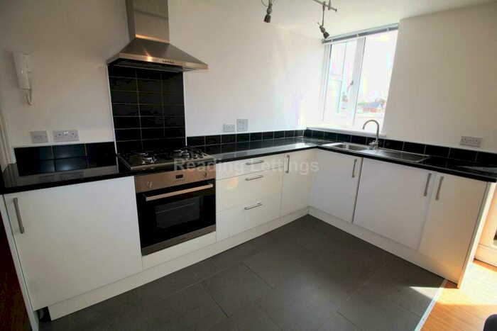 1 Bedroom Apartment To Rent In South View Avenue, Caversham, RG4