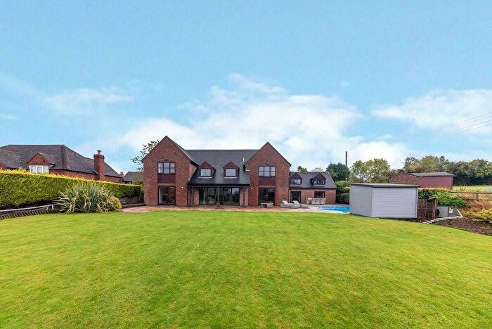 5 Bedroom Detached House For Sale In Dingle Lane, Hilderstone, ST15