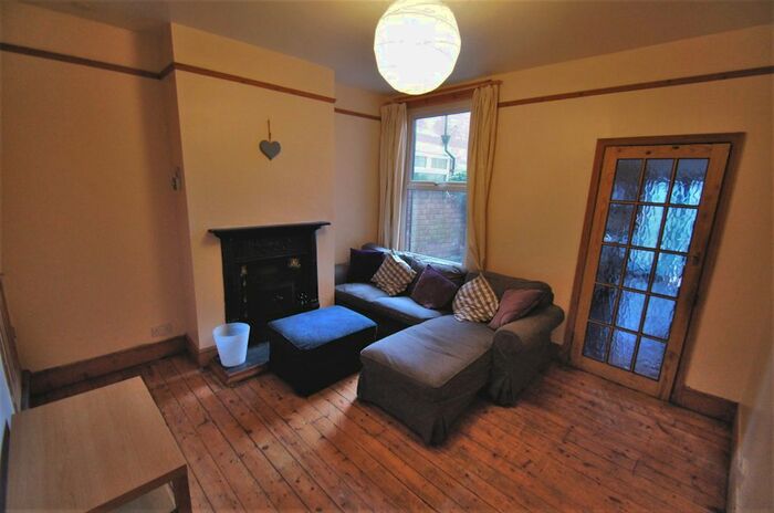 3 Bedroom Terraced House To Rent In Hollis Road, Stoke, Coventry, CV3