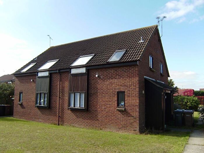 1 Bedroom Cluster House To Rent In Beardsley Drive, Chelmsford, Essex, CM1