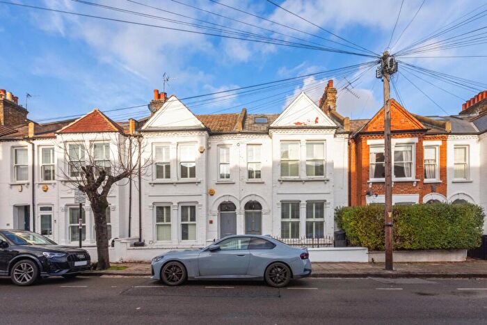 4 Bedroom Terraced House For Sale In Cathles Road, Clapham South, SW12