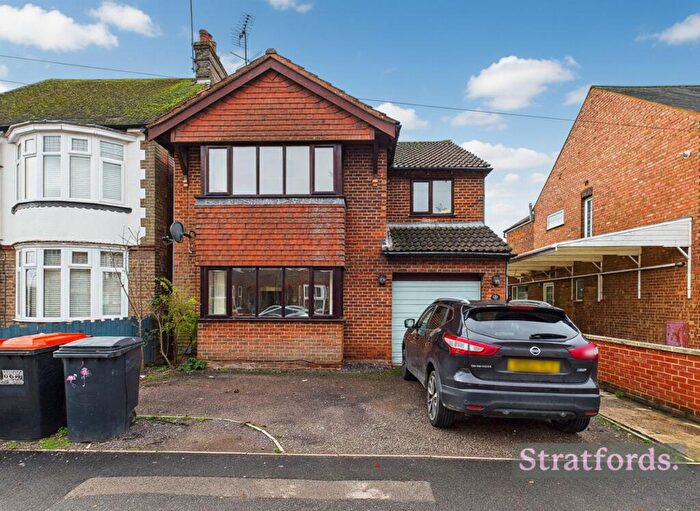 4 Bedroom Detached House To Rent In Kirby Road, Dunstable, LU6