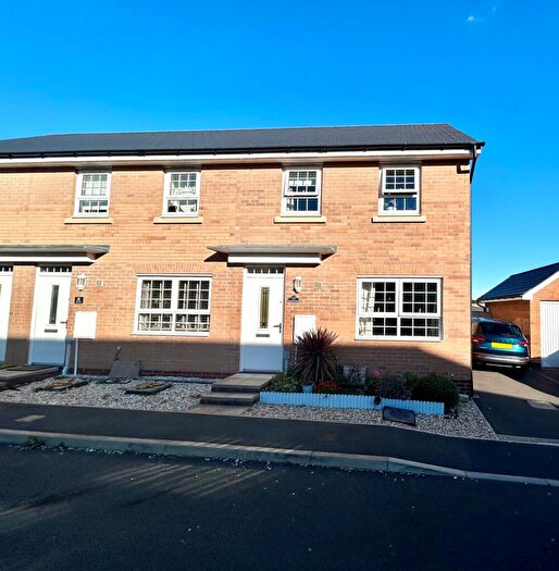 3 Bedroom End Of Terrace House For Sale In Mallory Road, Yeovil, BA21