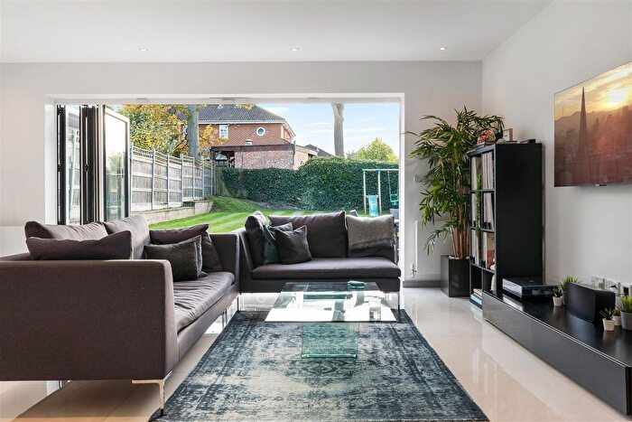5 Bedroom Detached House For Sale In Wickliffe Avenue, Finchley, London, N3