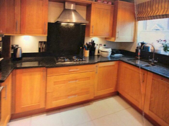 3 Bedroom End Of Terrace House To Rent In Hawthorn Park, Swanley, Kent, BR8