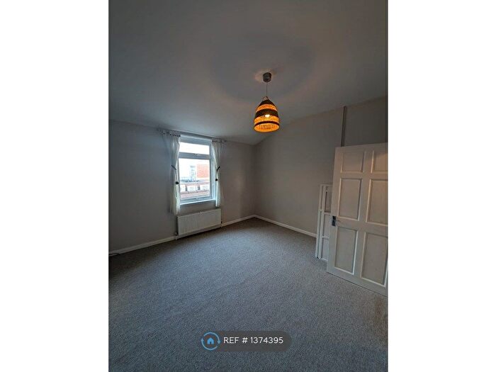 1 Bedroom Flat To Rent In Grosvenor Street, Cheltenham, GL52