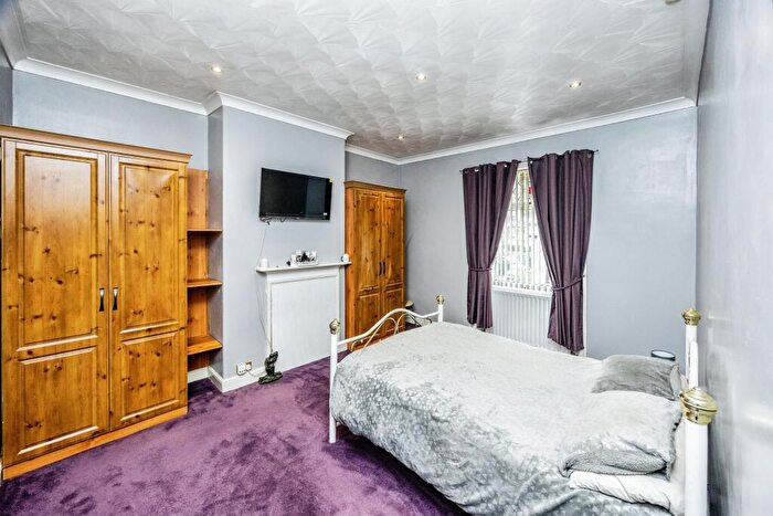 3 Bedroom Terraced House For Sale In Eleanor Street, Fartown, Huddersfield, West Yorkshire, HD1