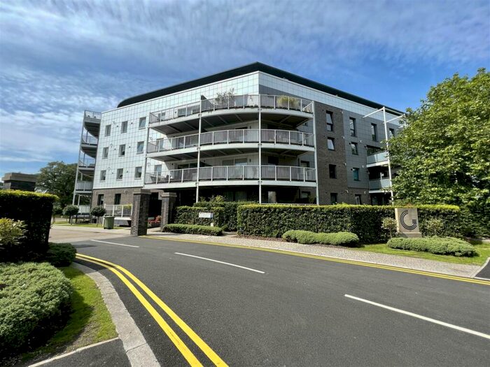 1 Bedroom Flat To Rent In Quantam House, Kensal Drive, Manchester, M20