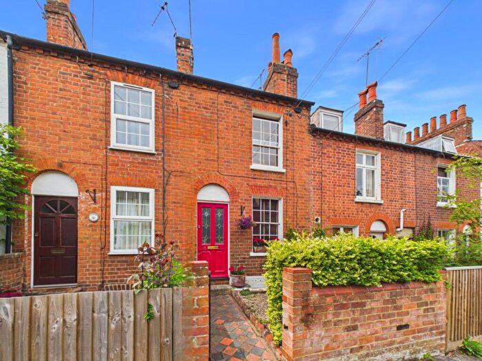 2 Bedroom Terraced House For Sale In St. Johns Street, Reading, RG1