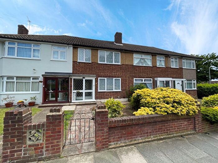 3 Bedroom Terraced House To Rent In Mill Road, South Ockendon, RM15