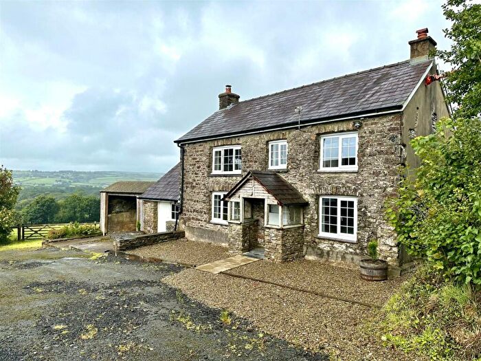 4 Bedroom Smallholding For Sale In Llanpumsaint, Carmarthen, SA33