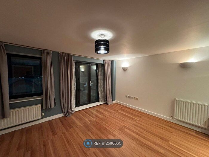 1 Bedroom Flat To Rent In Brooksby's Walk, London, E9