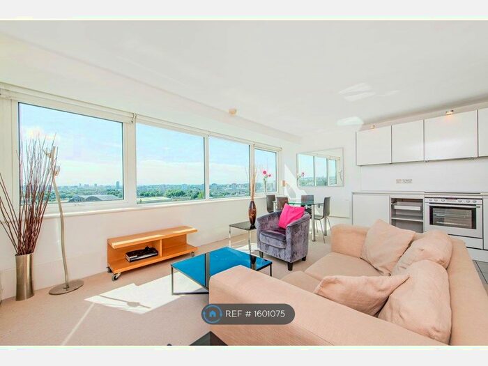 2 Bedroom Flat To Rent In Aragon Tower, London, SE8