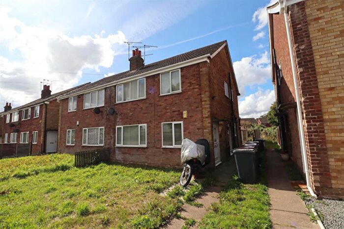 2 Bedroom Maisonette To Rent In Ramsden Avenue, Nuneaton, CV10