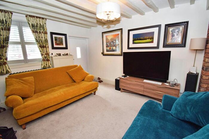 1 Bedroom Cottage For Sale In Stanley Lane, Eastham Village, CH62