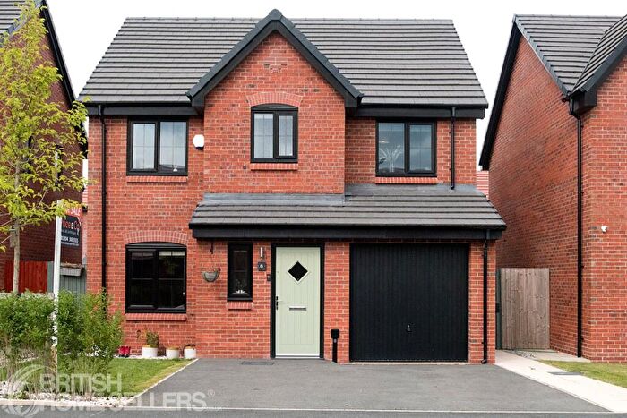 4 Bedroom Detached House For Sale In Westland Avenue, Westhoughton, Bolton, Greater Manchester, BL5