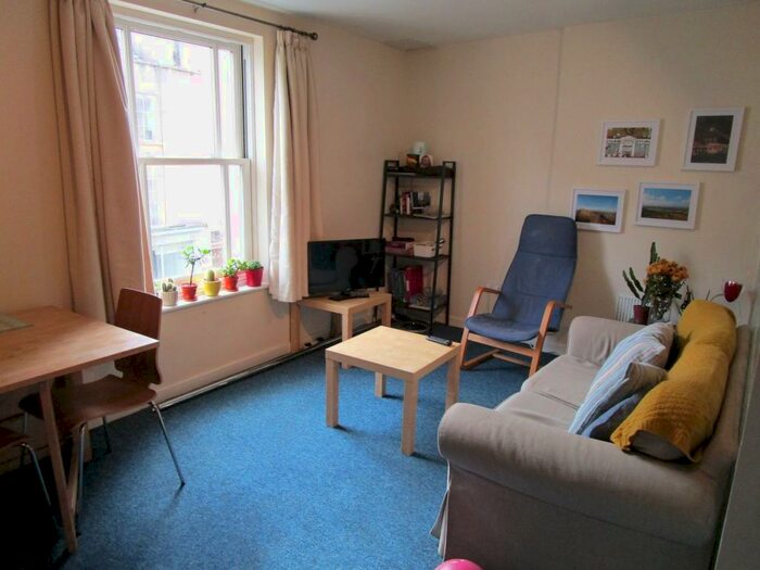 3 Bedroom Maisonette To Rent In Portland Street, Clifton, BS8