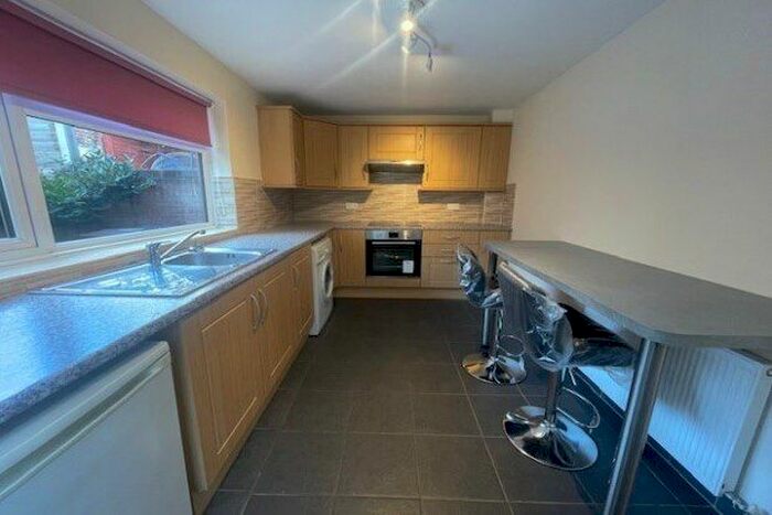2 Bedroom Semi-Detached House To Rent In Newland Street West, Lincoln, LN1