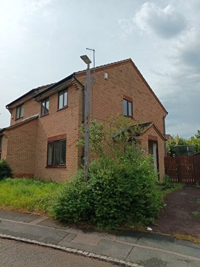 2 Bedroom Semi-Detached House To Rent In Gisburn Close, Milton Keynes, MK13